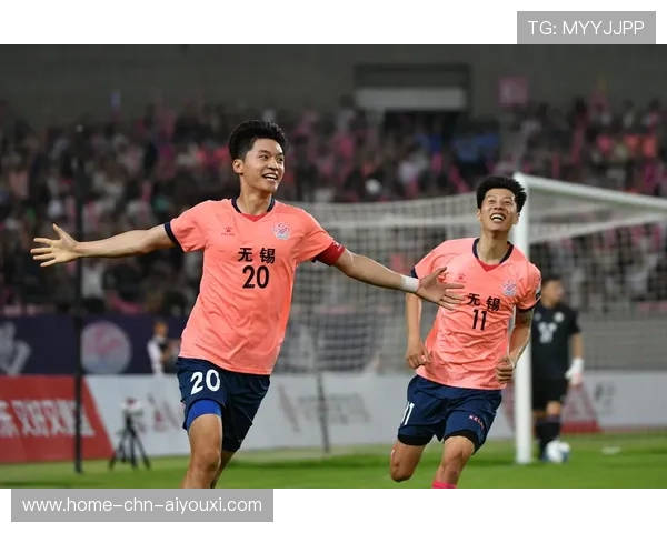 球员退役后成为青训总监延续足球梦 球员退役后成为青训总监延续足球梦