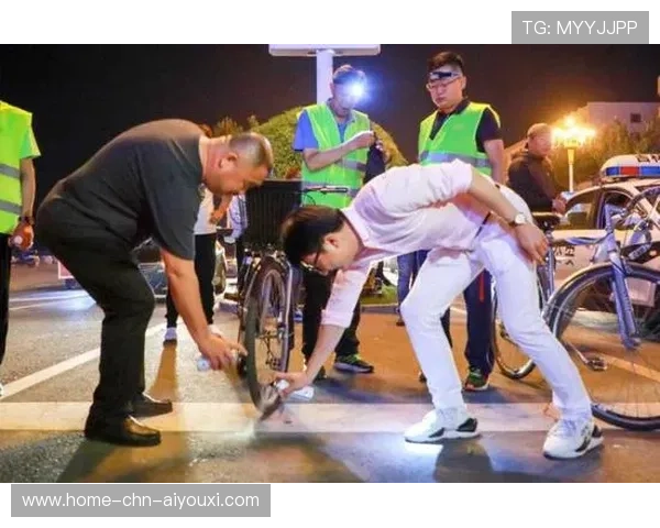 马拉松老人逆袭年轻人被封“爷界之光”