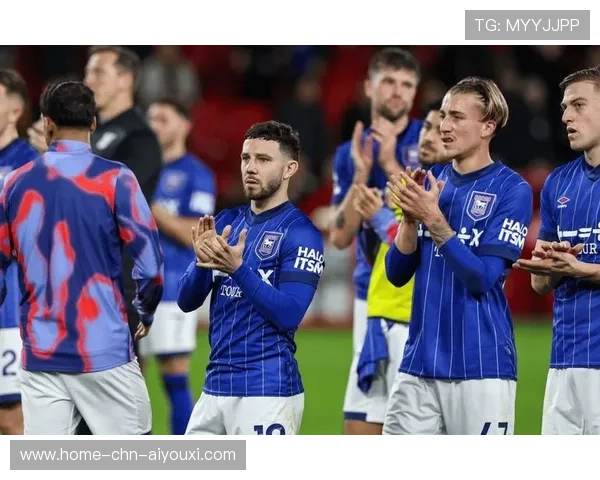 罗马正准备加速签下一名英冠边路球员，补强阵容势在必行